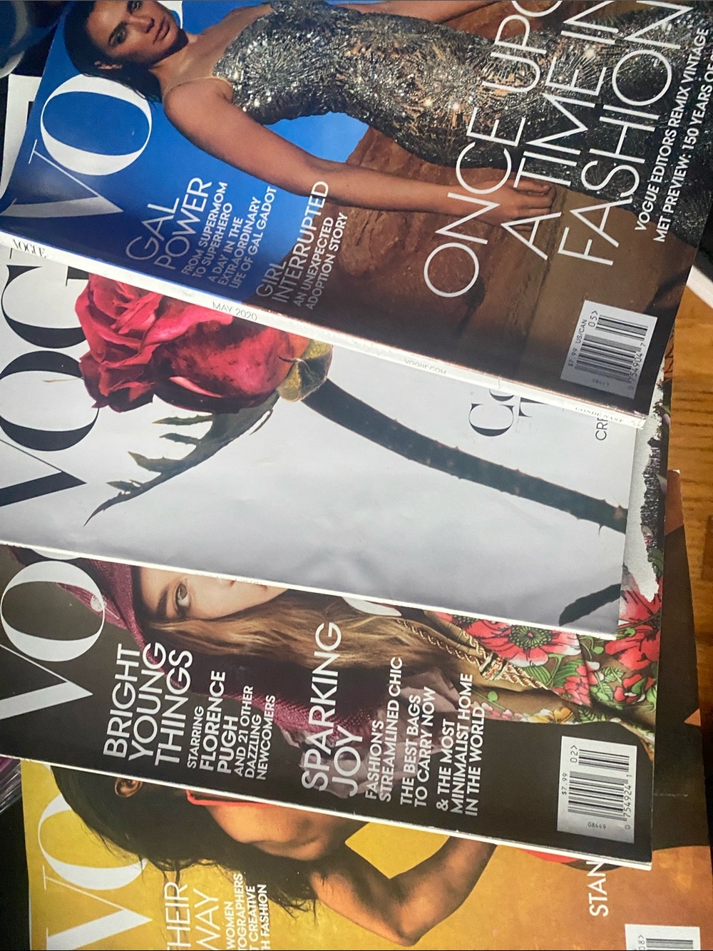 Vogue Magazine Lot - Assorted Cover Colors 2020 5